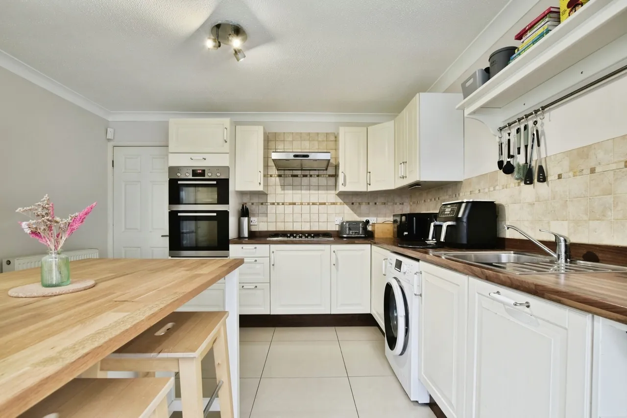 Drake Road, Broadheath, Altrincham, WA14, photo 4
