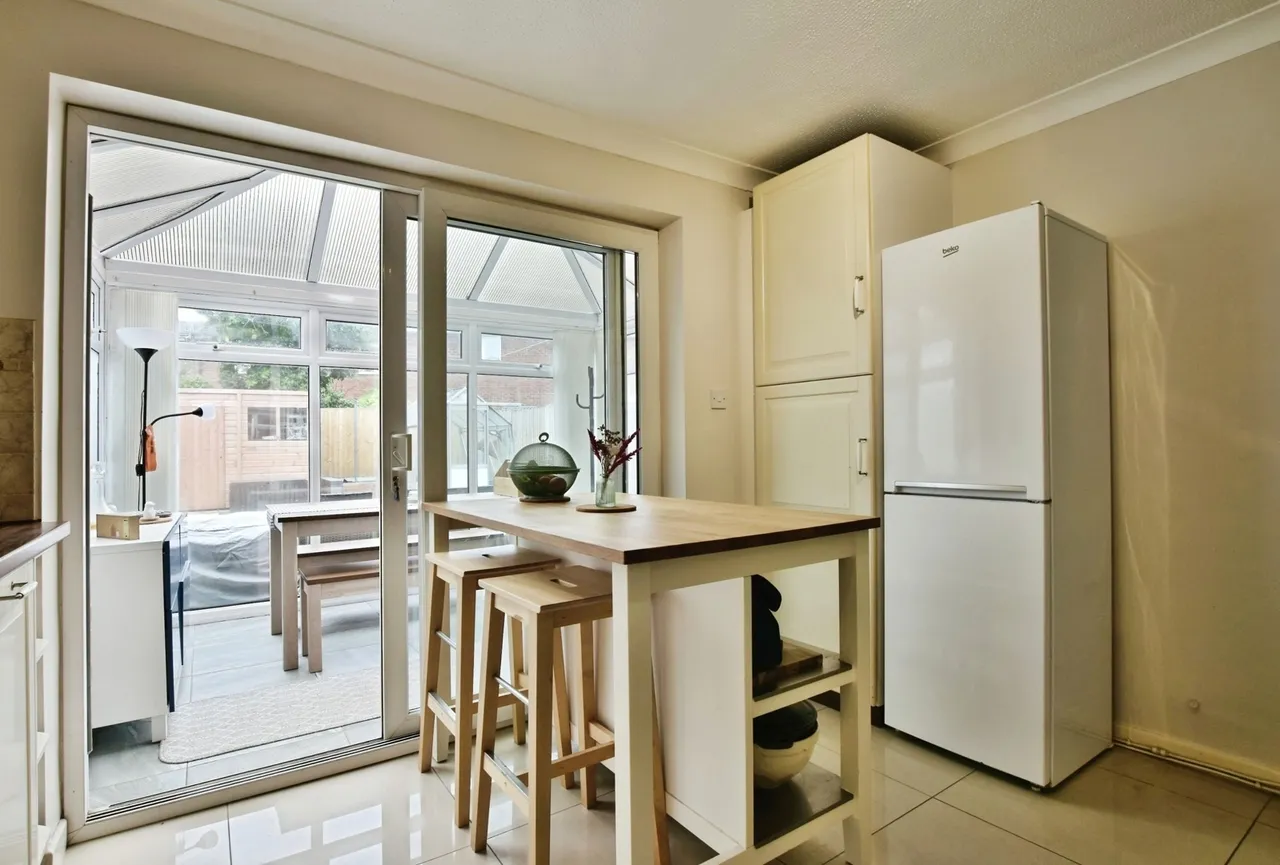 Drake Road, Broadheath, Altrincham, WA14, photo 12