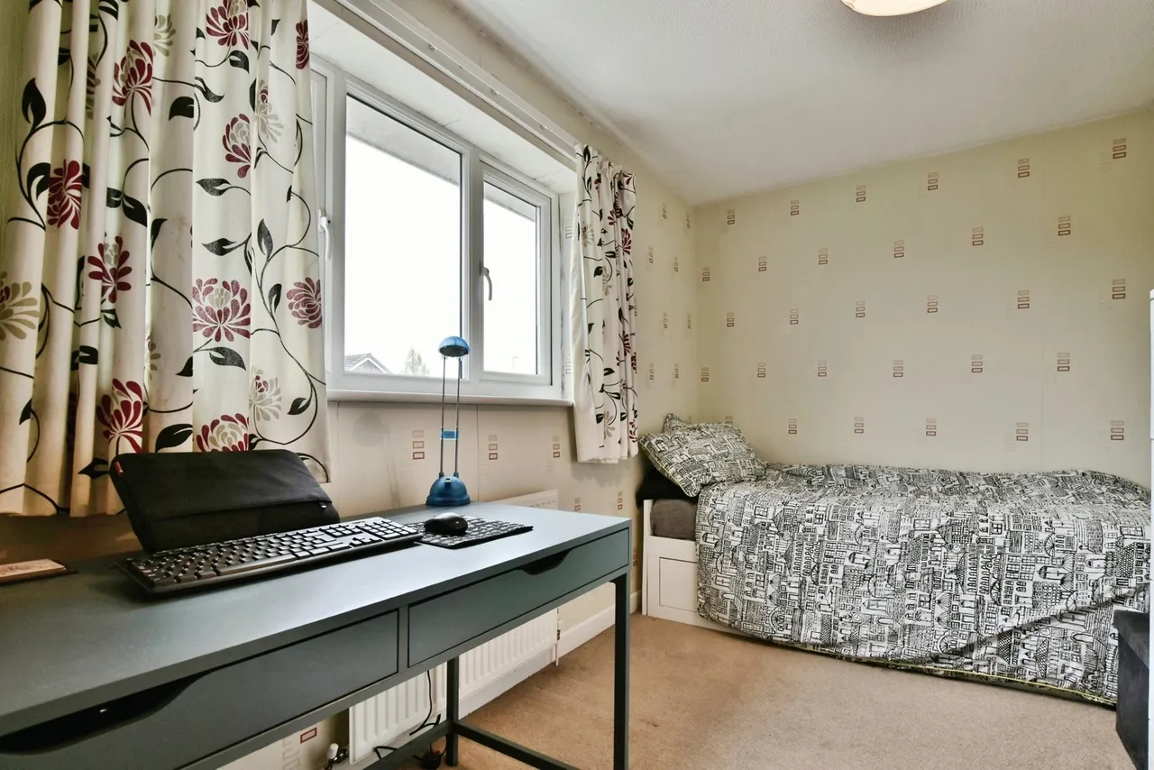 Drake Road, Broadheath, Altrincham, WA14, photo 9