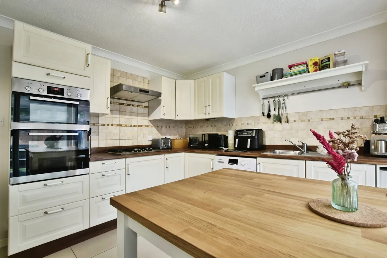 Drake Road, Broadheath, Altrincham, WA14, photo 18