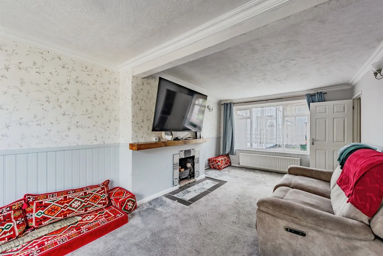 Ferring Close, Crawley, RH11, photo 19