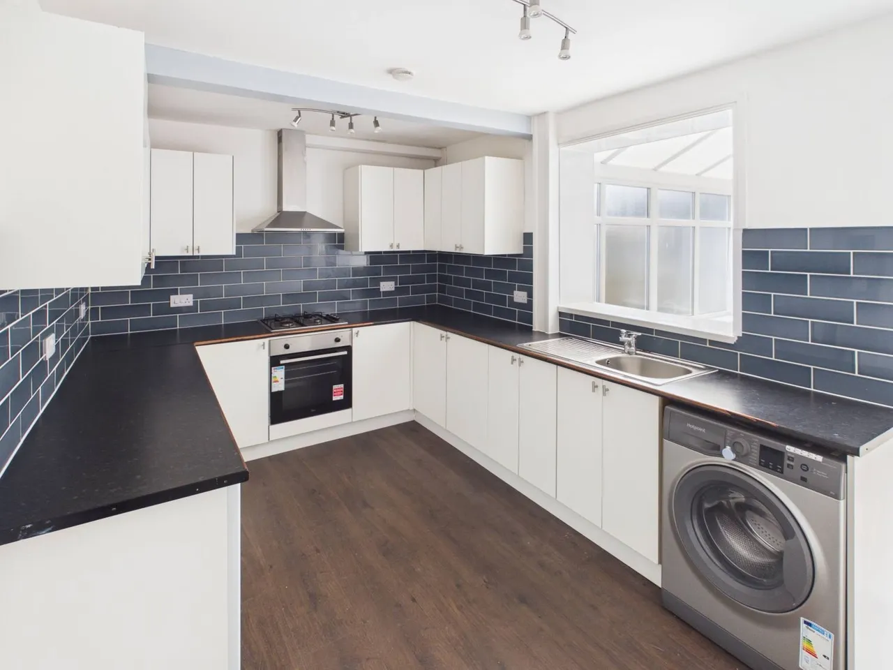Levine Avenue, Blackpool, FY4, photo 27