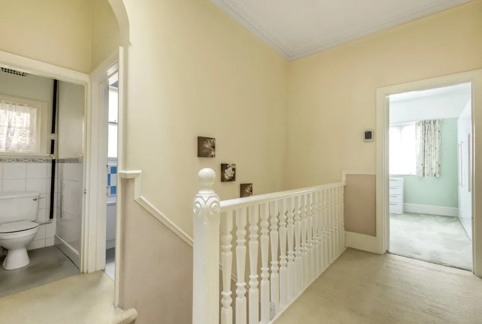 Baring Road, SE12, photo 12