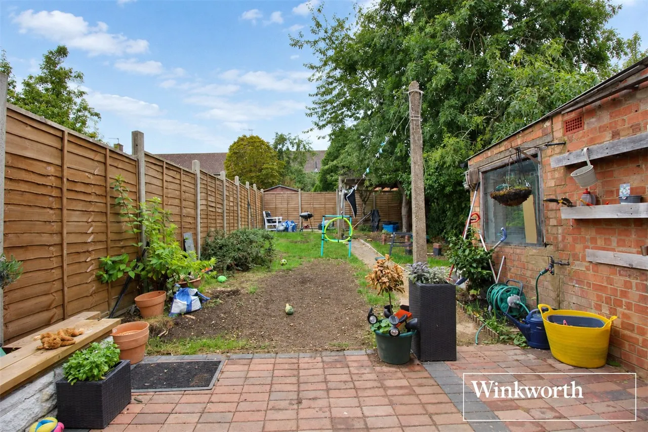 Micklefield Way, Borehamwood, Hertfordshire, WD6, photo 8