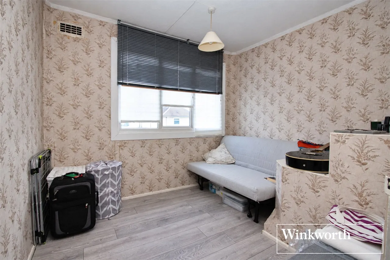 Micklefield Way, Borehamwood, Hertfordshire, WD6, photo 5