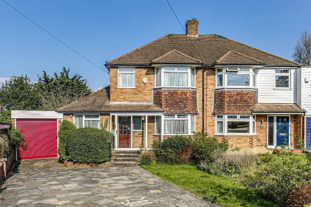 4 bed house to rent, Courtlands Close, Sanderstead
