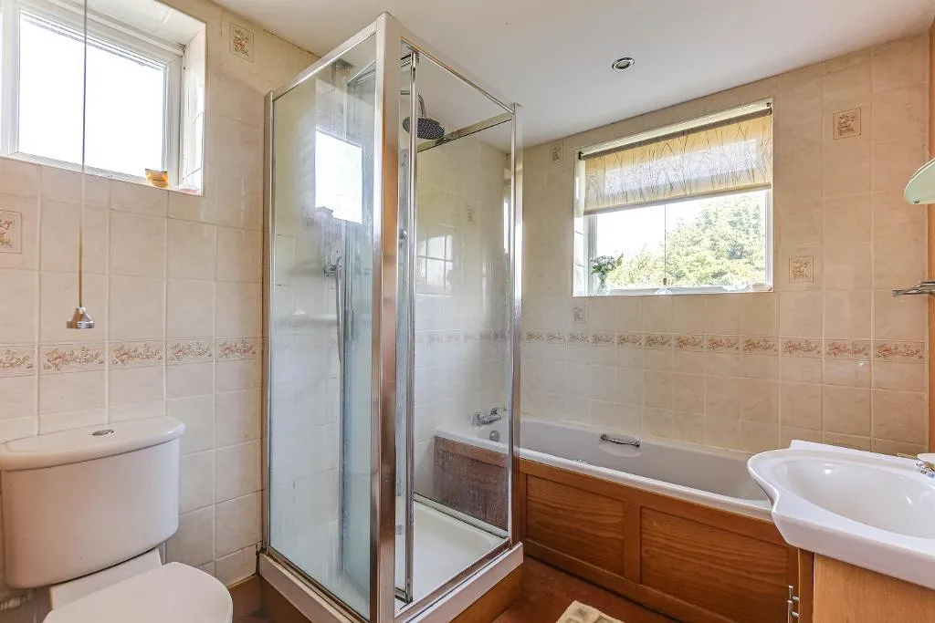 Courtlands Close, Sanderstead, photo 13
