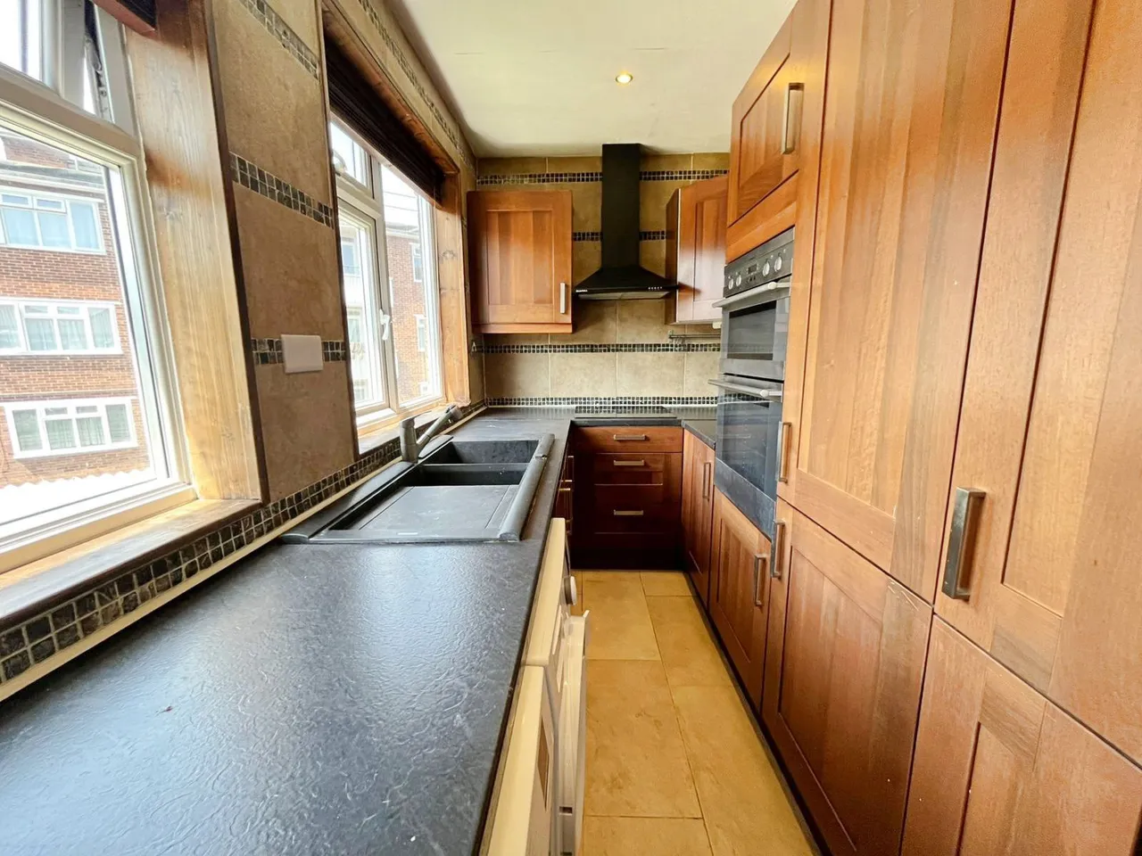 Shelley Avenue, Greenford, UB6, photo 3