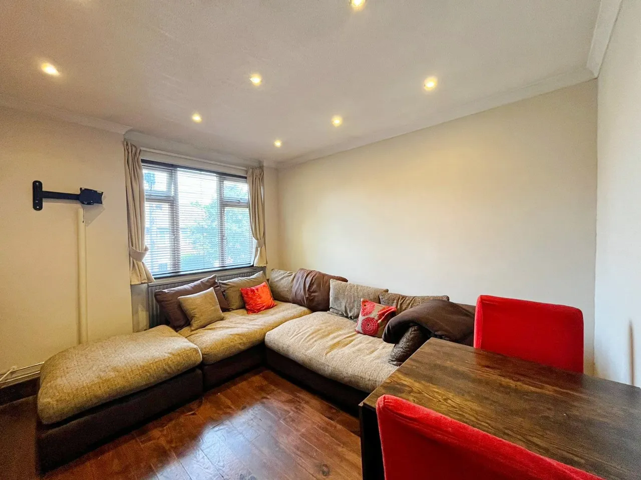 Shelley Avenue, Greenford, UB6, photo 10