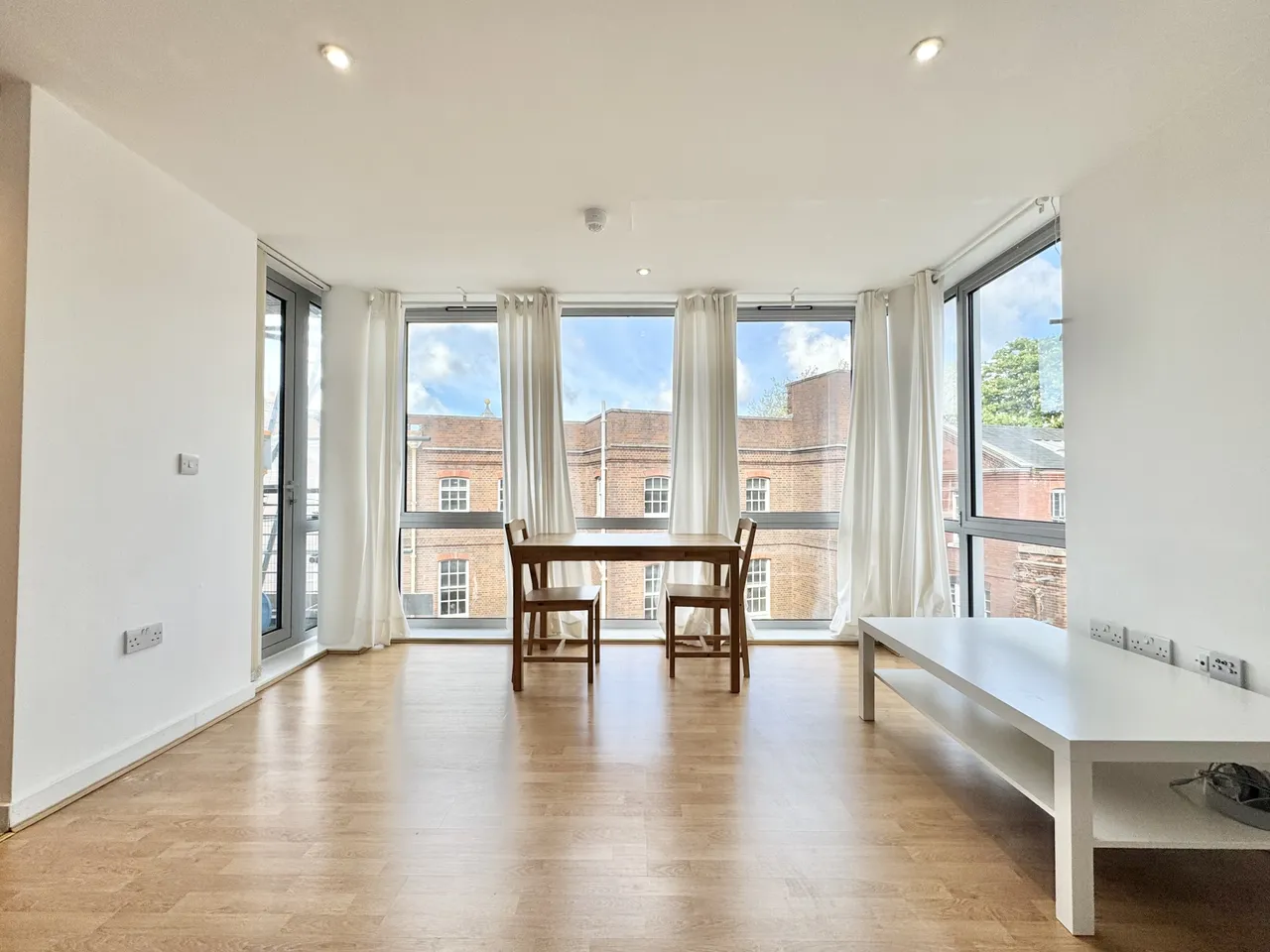 Admiralty Road, PO1, photo 7