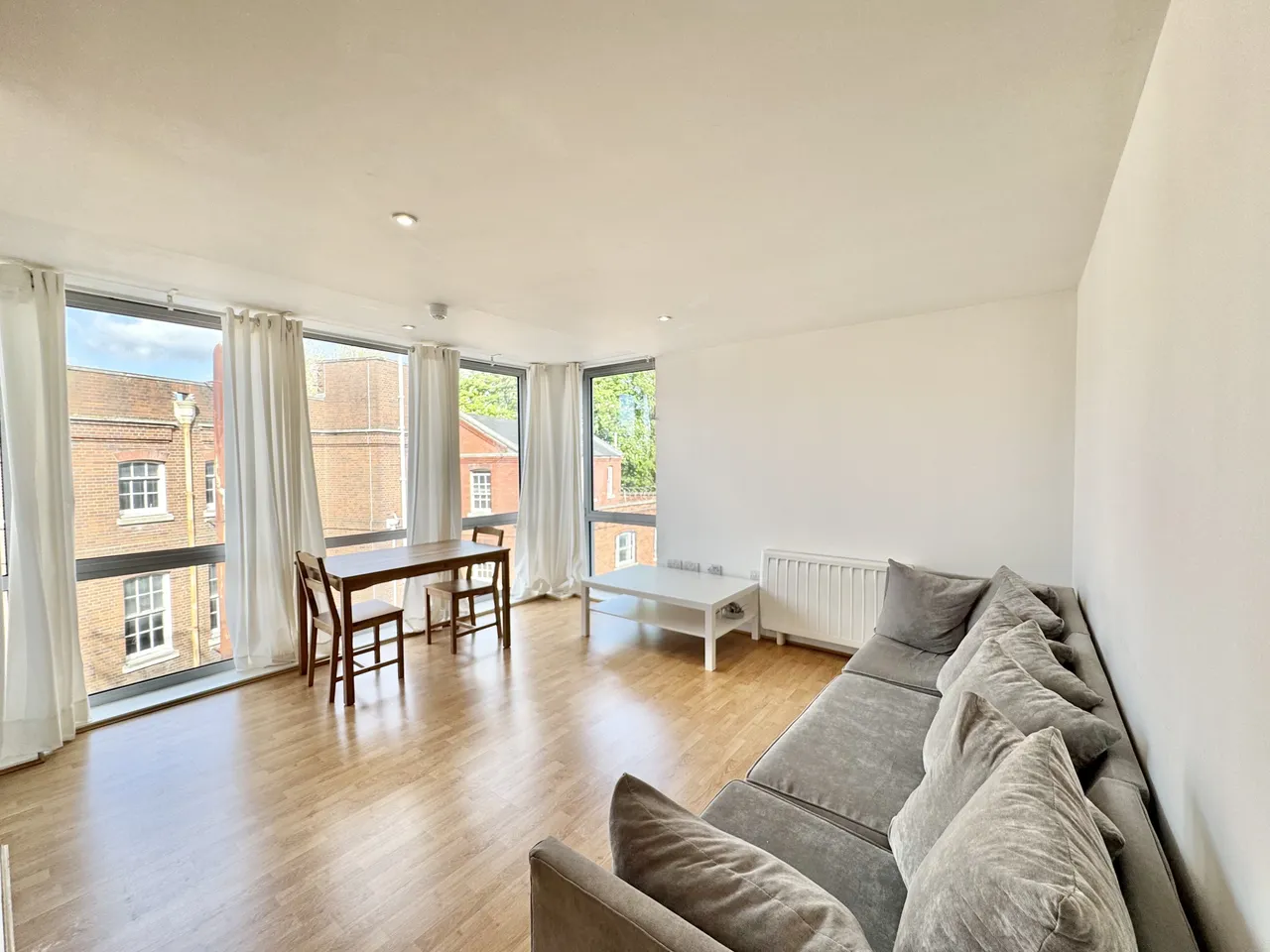 Admiralty Road, PO1, photo 6