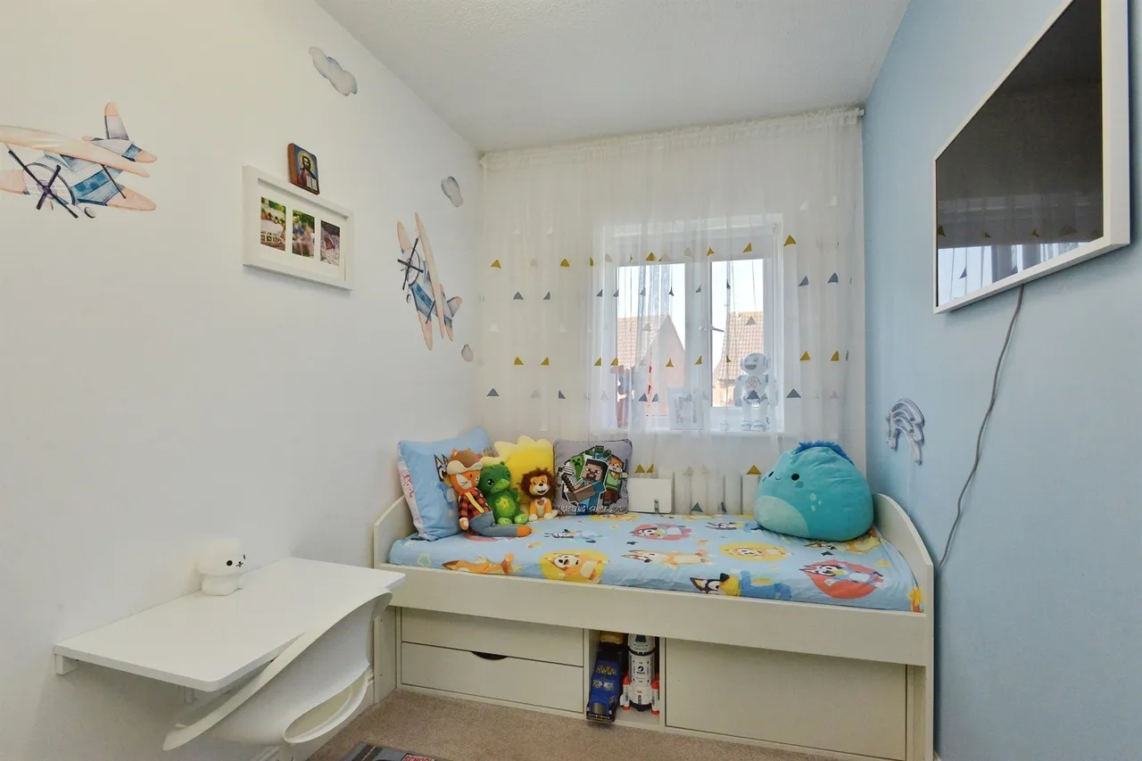 Tredington Grove, Caldecotte, MK7, photo 13