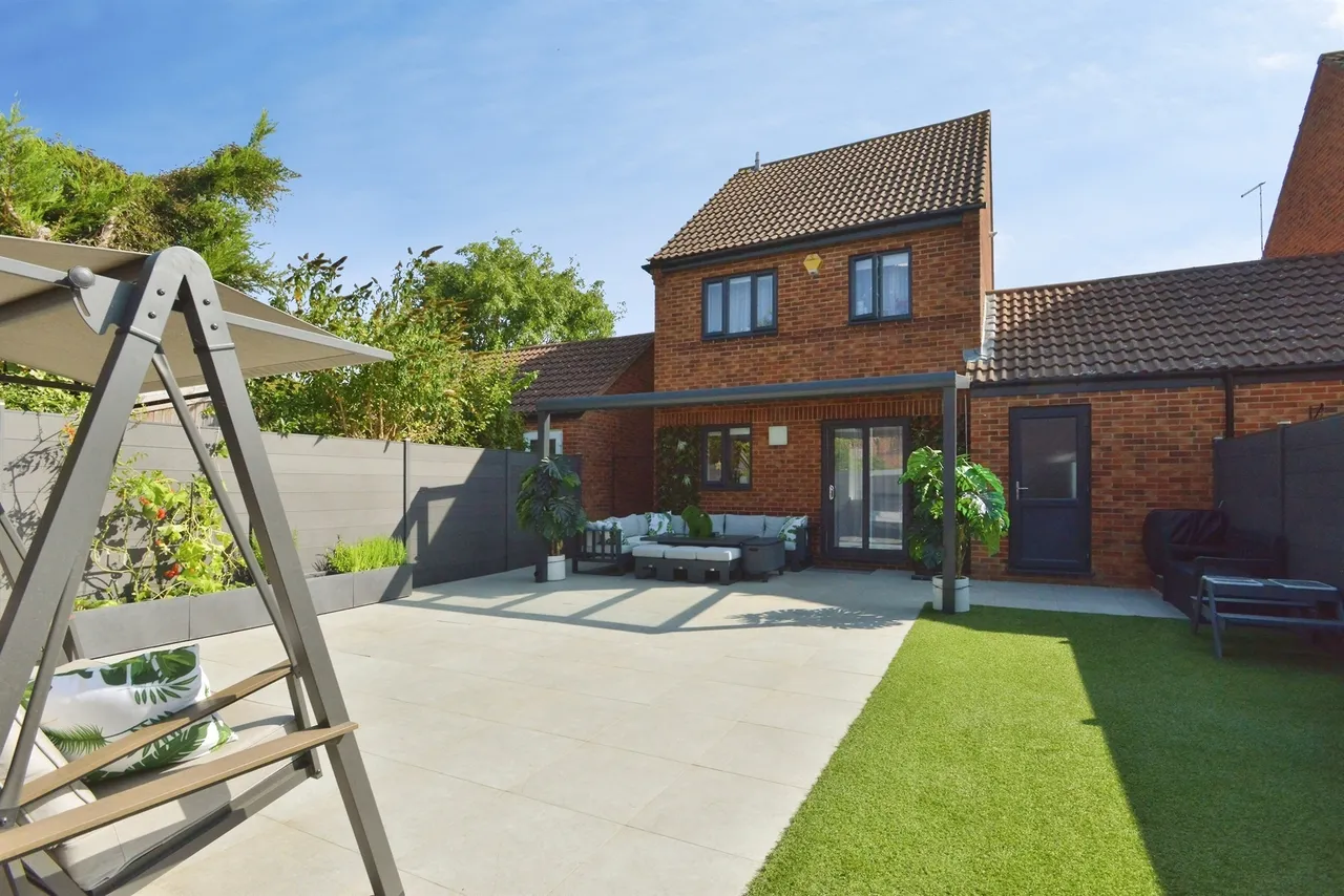 Tredington Grove, Caldecotte, MK7, photo 16