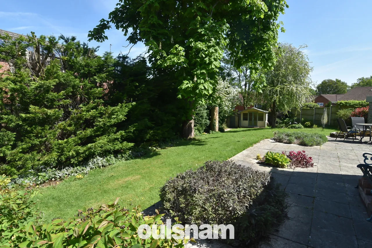 Chesterfield Close, Birmingham, West Midlands, B31 3TR, photo 2