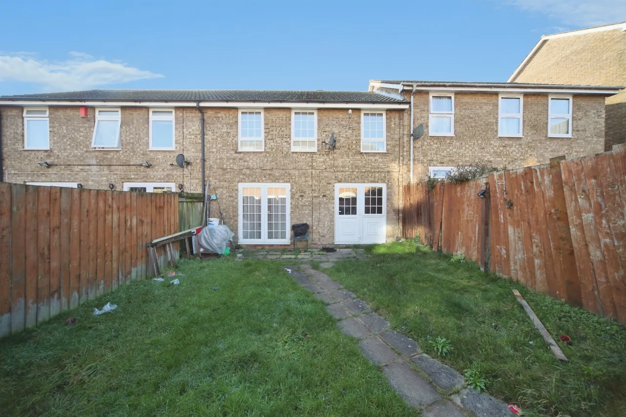 Morris Close, Luton, LU3, photo 16