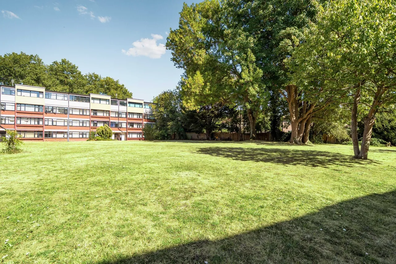 Kingston Road, Epsom, KT17, photo 10
