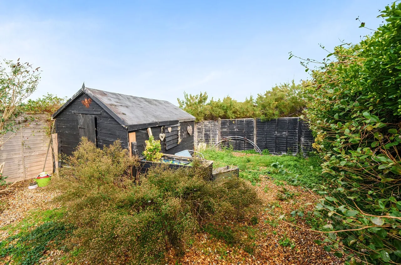 West Bracklesham Drive, Bracklesham Bay, PO20, photo 22