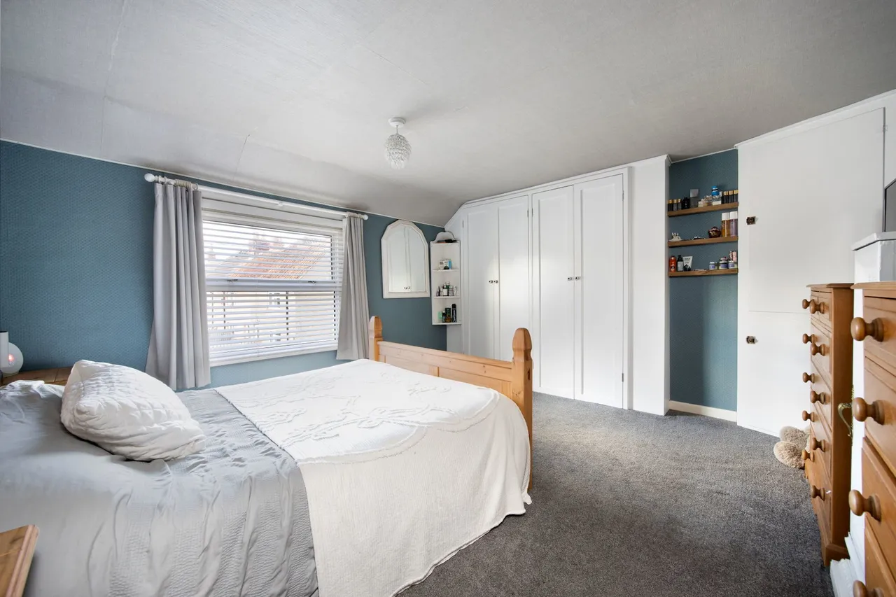 Marsh Lane, Rowde, SN10, photo 10