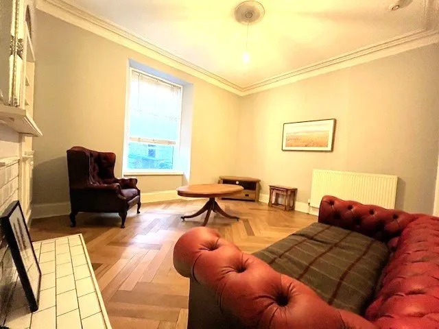 1 bed flat to rent, Esslemont Avenue, Aberdeen, AB25