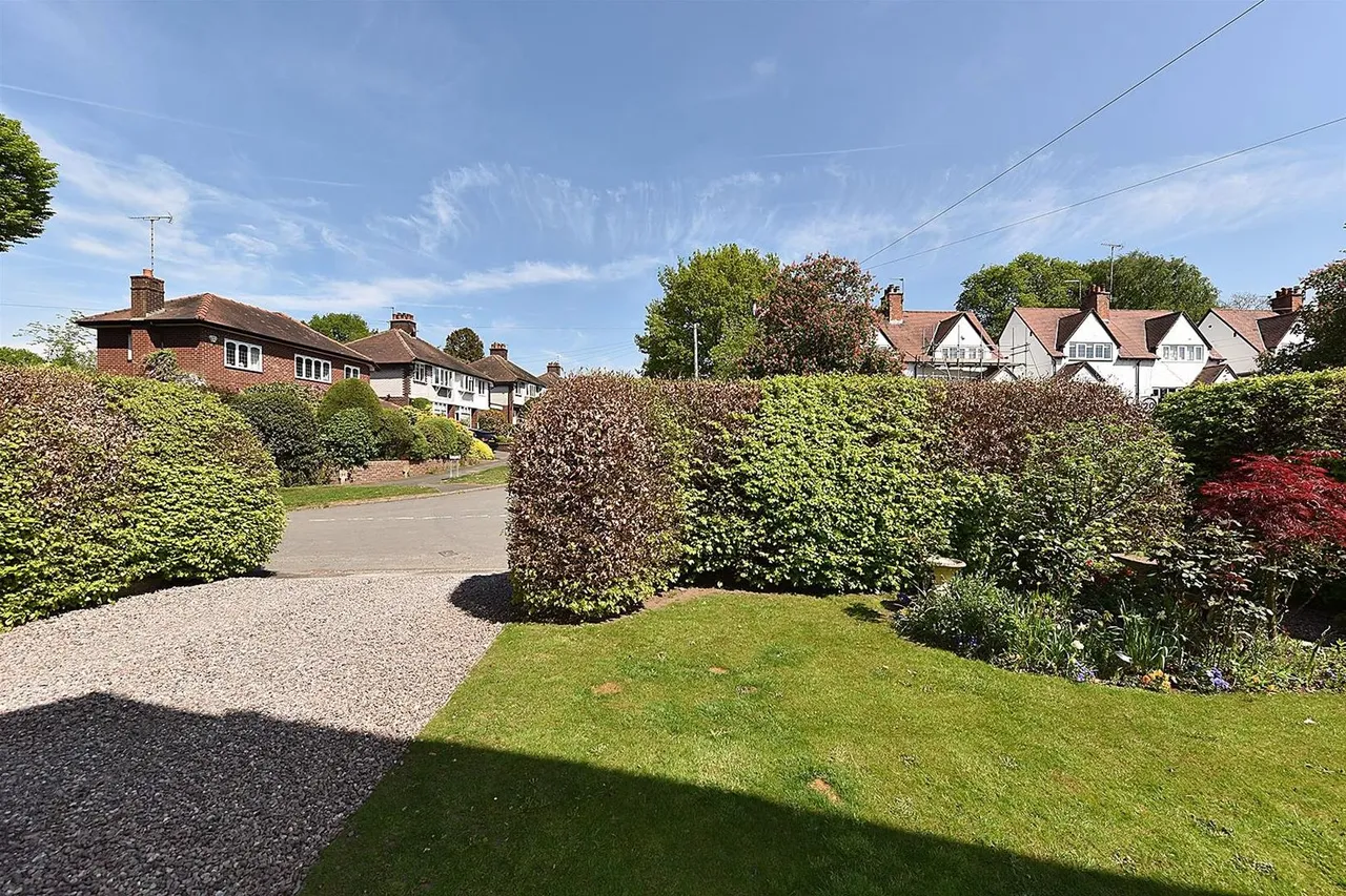 Bollin Grove, Prestbury, photo 26