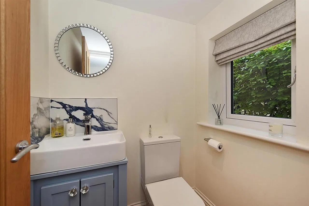 Bollin Grove, Prestbury, photo 11