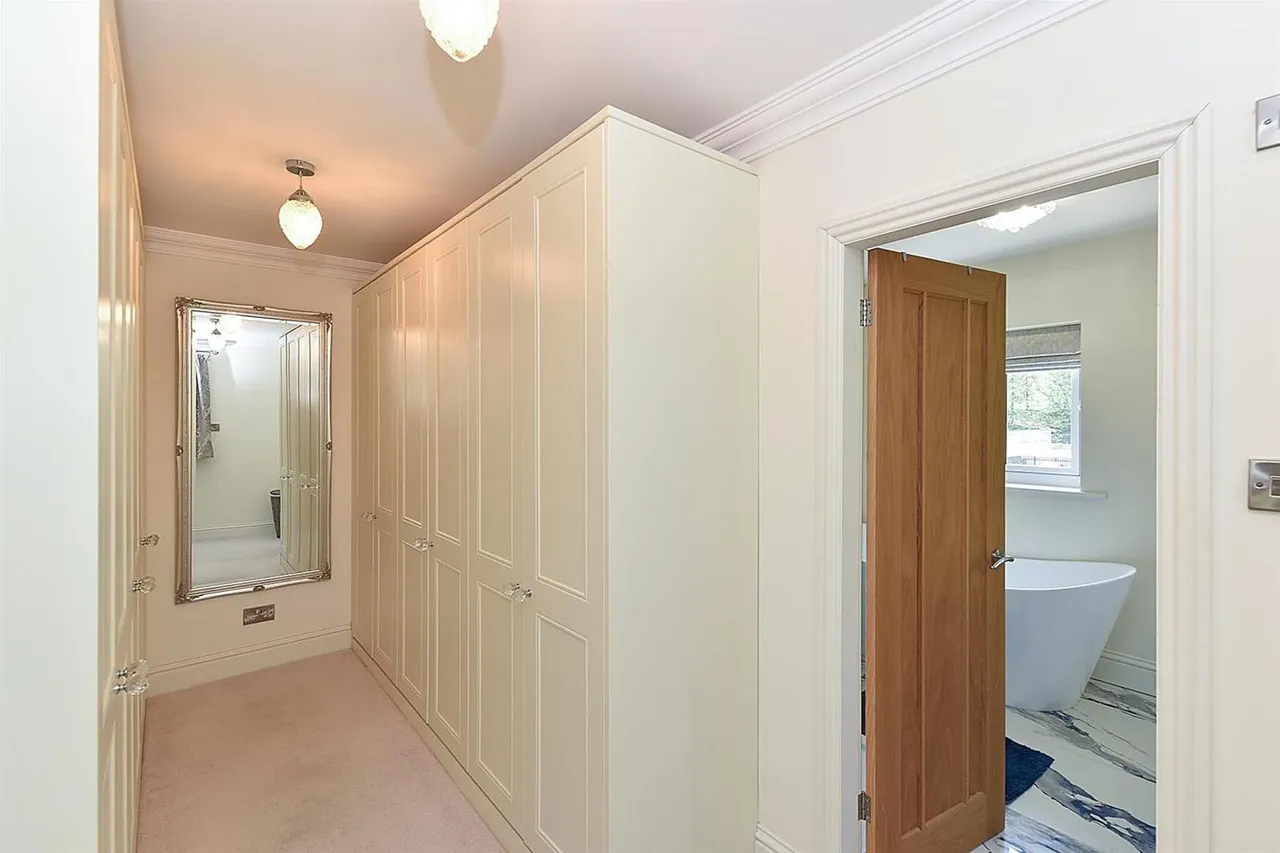 Bollin Grove, Prestbury, photo 14
