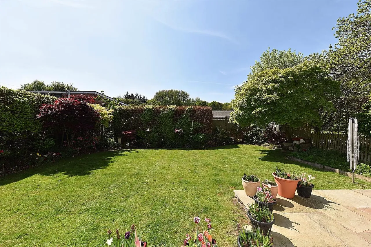 Bollin Grove, Prestbury, photo 25