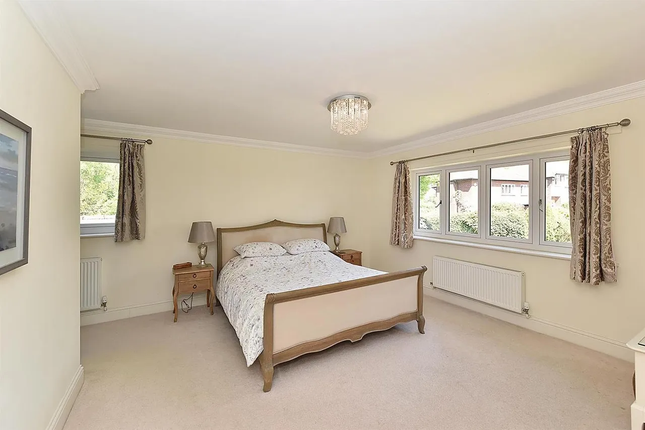 Bollin Grove, Prestbury, photo 13
