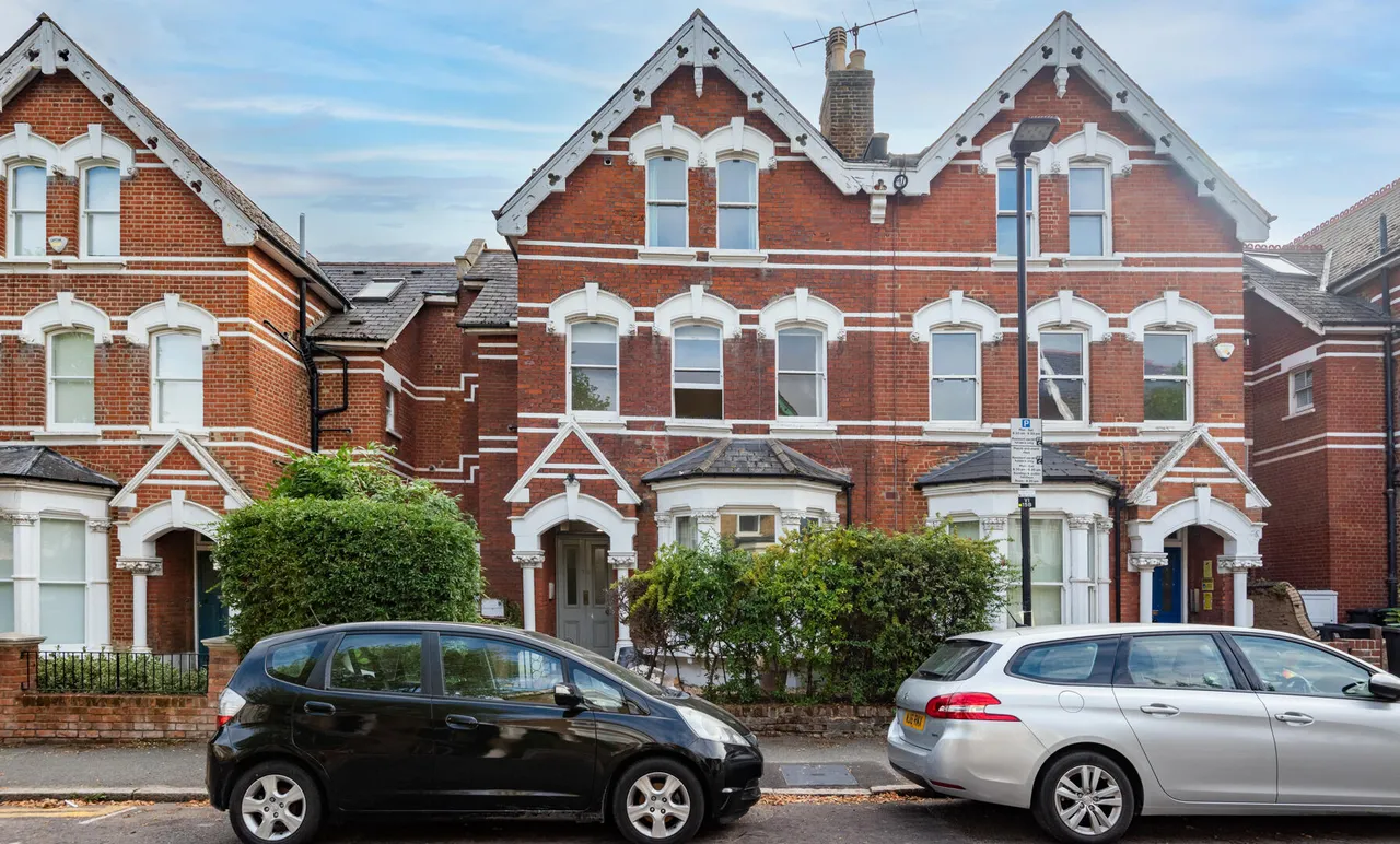 Victoria Road, London, N4, photo 12