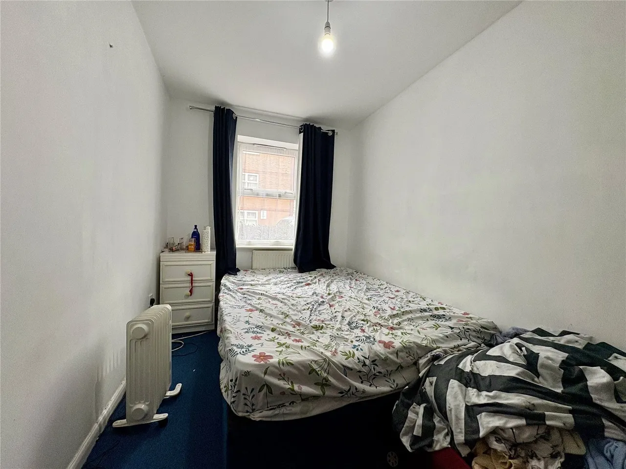 Dudley Close, Chafford Hundred, Grays, Essex, RM16, photo 6