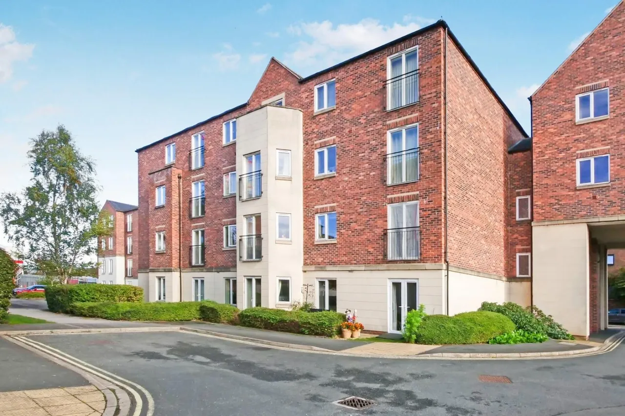 1 bed flat for sale — Brinkworth Terrace, York