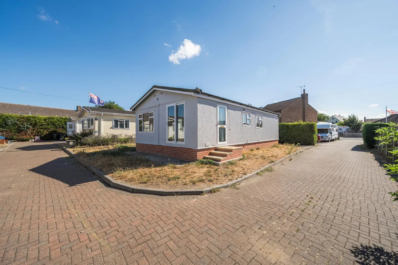 3 bed park home for sale, The Meadows, Coningsby, LN4