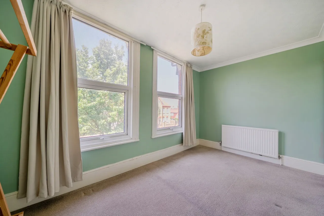 Southwood Road, SE9, photo 8