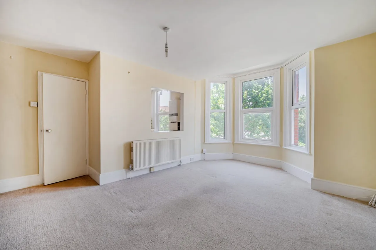 Southwood Road, SE9, photo 2