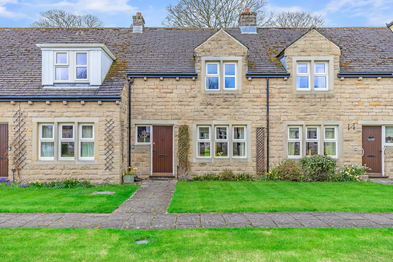2 bed house for sale, High House Mews, Addingham, LS29