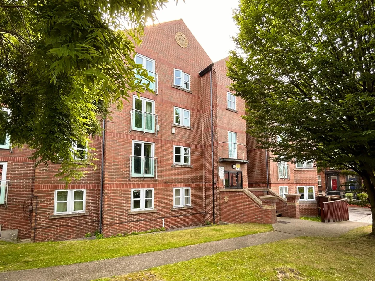Kensington Terrace, Hyde Park, LS6, photo 4