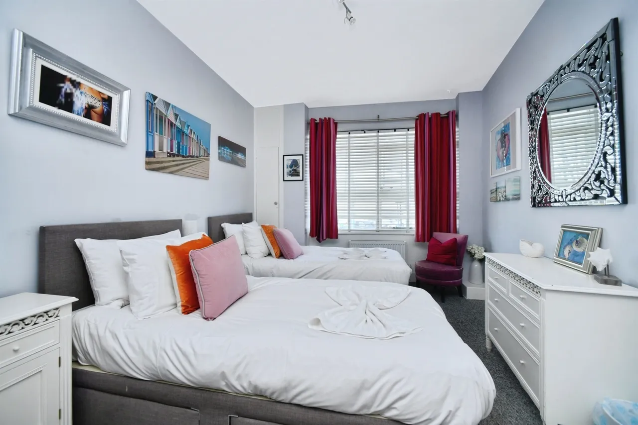 Kings Road, Brighton, photo 9