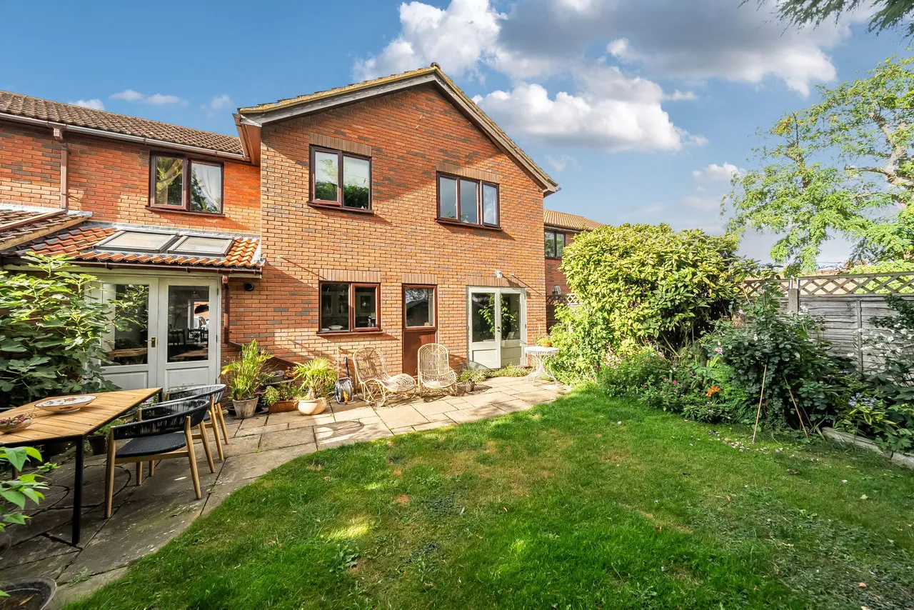 Singleton Close, Minster, photo 18