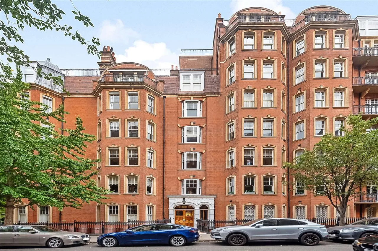 Oakwood Court, London, W14 8JF, photo 2