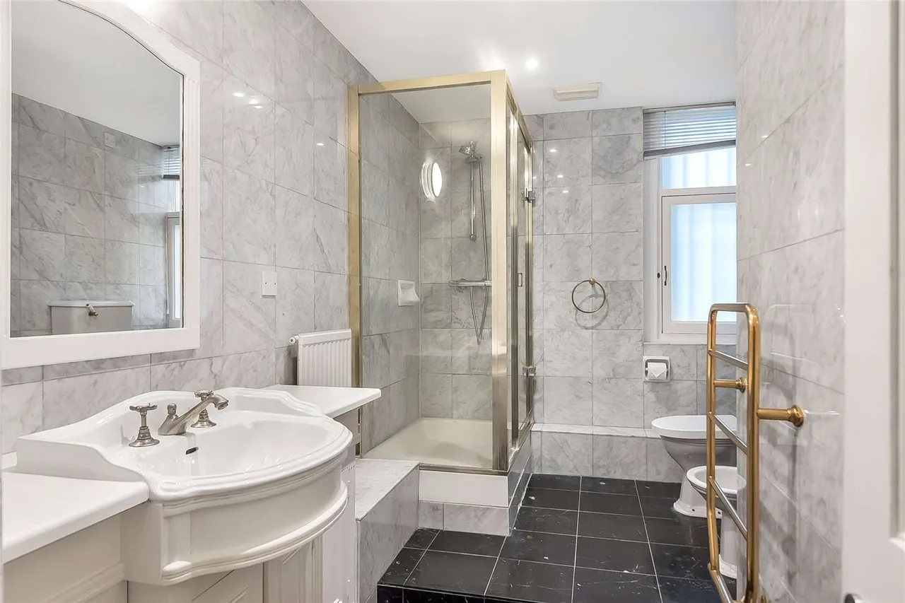 Oakwood Court, London, W14 8JF, photo 9