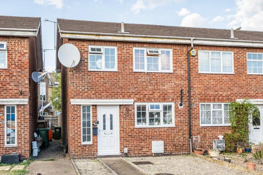 Mill Farm Avenue, Sunbury-on-Thames, TW16, photo 17