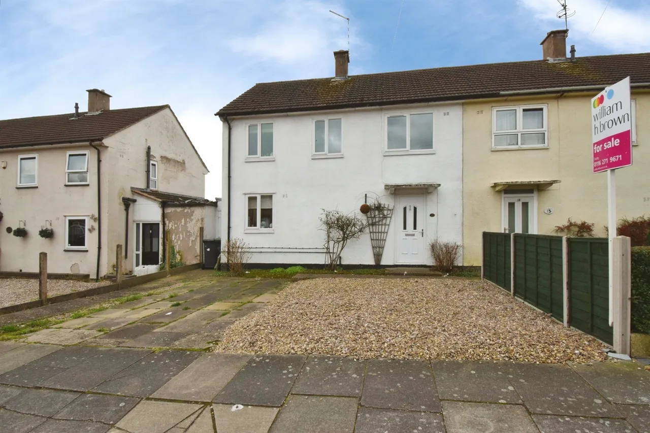 Whitteney Drive North, Leicester, photo 4