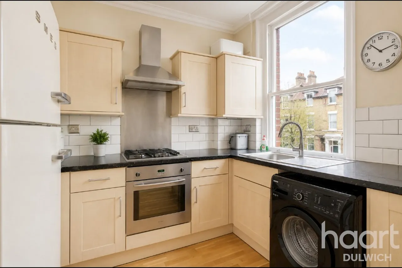 Penford Street, SE5, photo 4