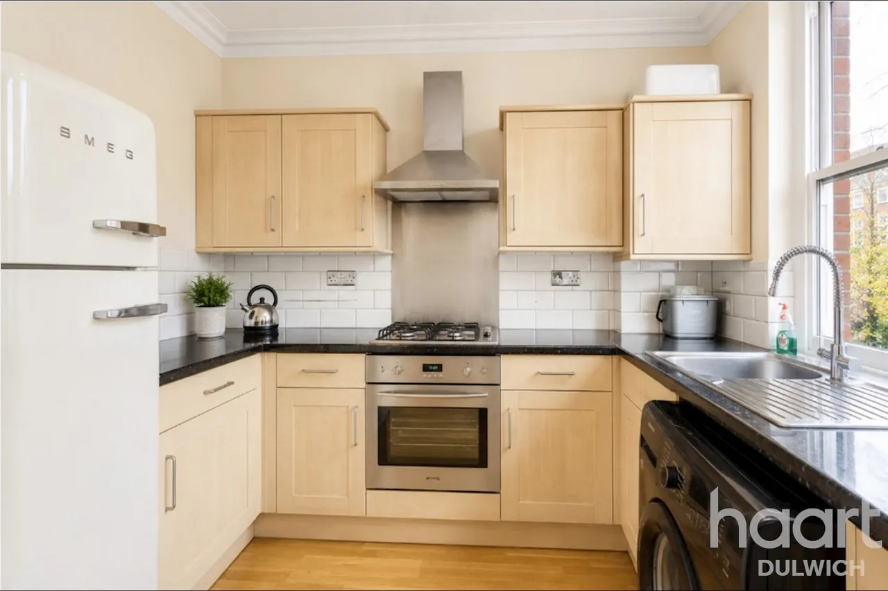 Penford Street, SE5, photo 3