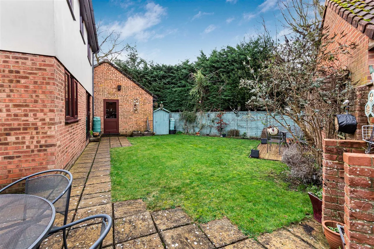 Churchfields Drive, Steeple Bumpstead, CB9, photo 16