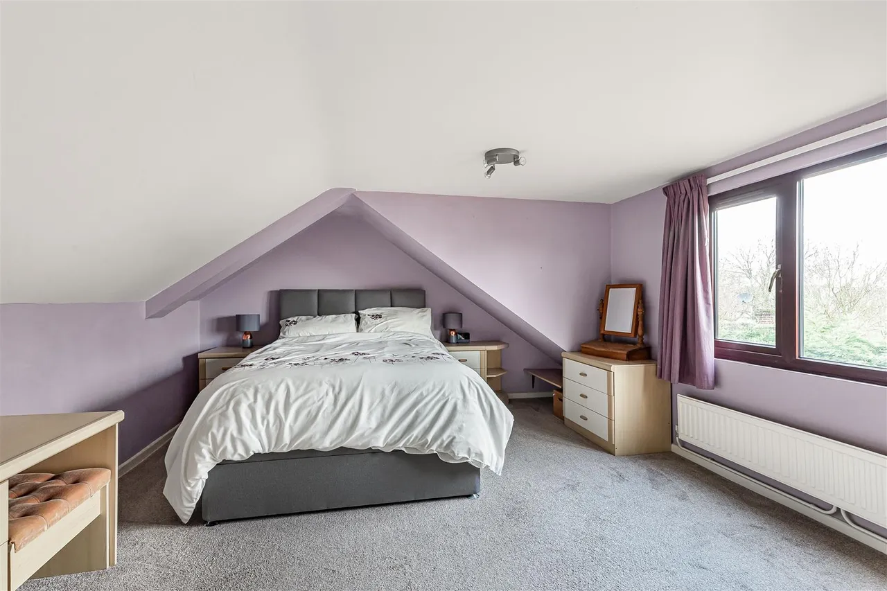 Churchfields Drive, Steeple Bumpstead, CB9, photo 8