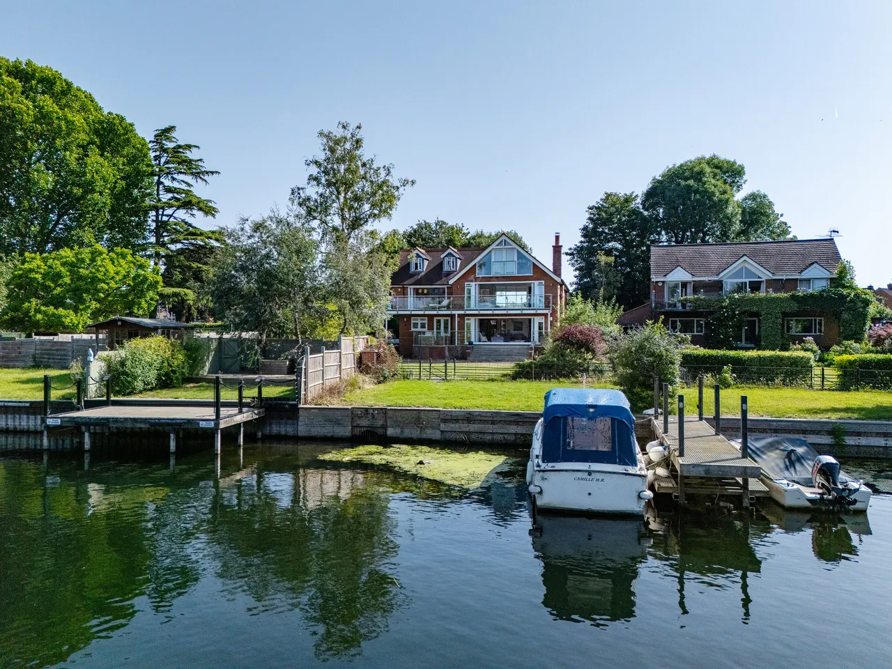 Bourne End, SL8, photo 17