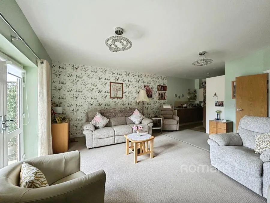 Redfields Lane, Church Crookham, GU52, photo 11