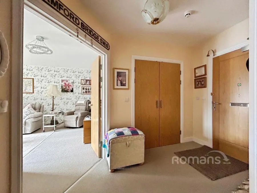 Redfields Lane, Church Crookham, GU52, photo 10