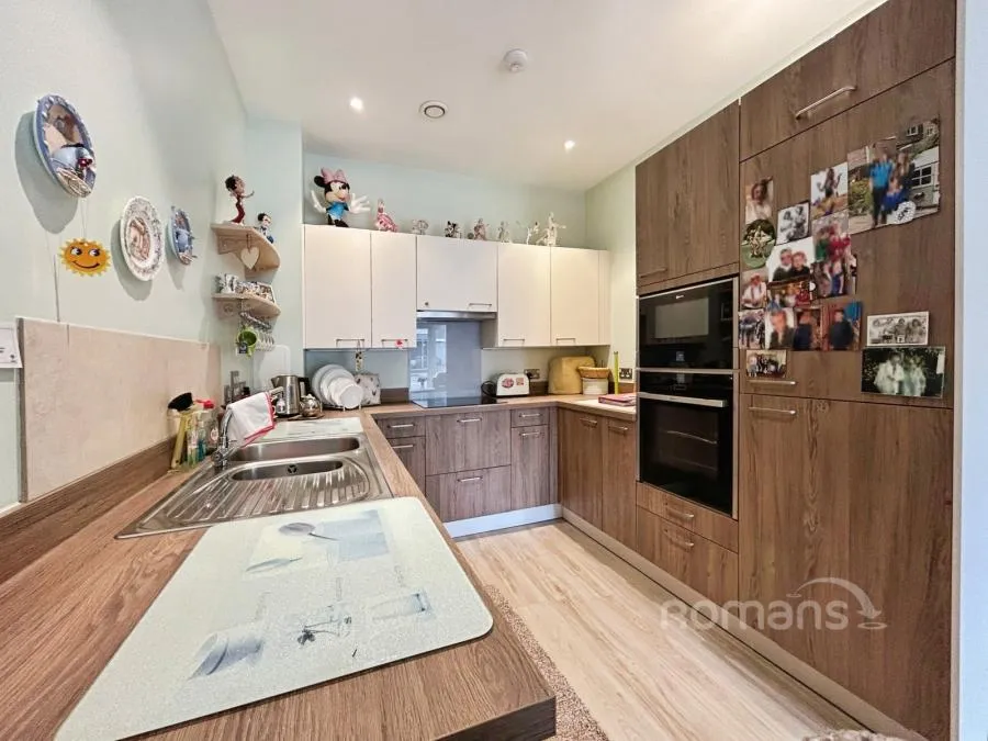 Redfields Lane, Church Crookham, GU52, photo 4